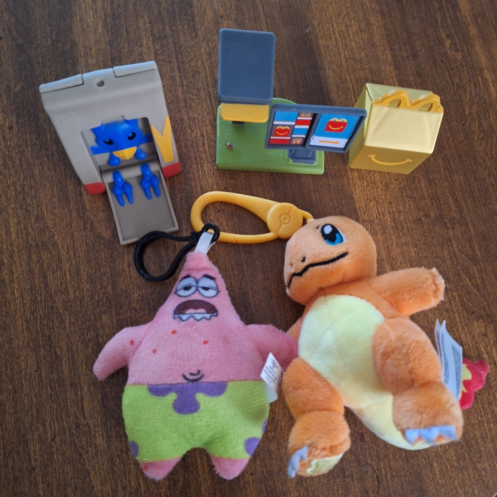 Toy Lot - Picture 5 of 5